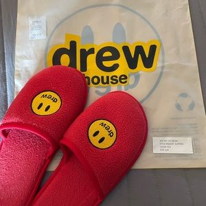 DREW HOUSE mascot slippers (red)